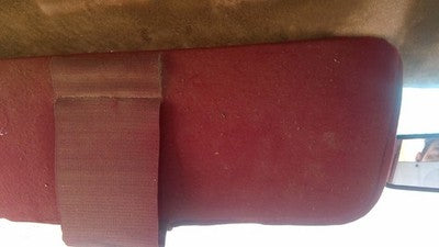 1988 Gmc Sierra 2500 Driver Left Sun Visor Oem Red