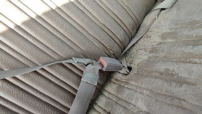 1994 Chevy Silverado 1500 Passenger Right Front Seat Belt Buckle Receiver Tan