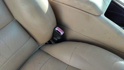 2000-2005 Mercedes Ml350 Passenger Right Front Seat Belt Buckle Receiver Oem Tan