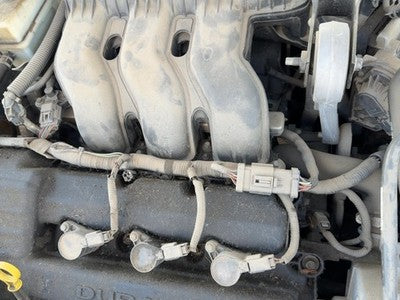 05-07 Fivehundred Complete Fuel Rail With Injectors Set Loaded Oem 3.0L Dohc