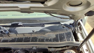 1993-2002 Vw Cabrio Convertible Driver Left Windshield Wiper Arm Oem Blade Lever