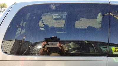 1997-2005 Chevy Venture Passenger Right Rear Quarter Glass Back Side Window Oem