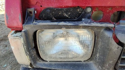 1986-1997 Nissan Hardbody Passenger Right Head Light Oem Front Lamp B601001g10