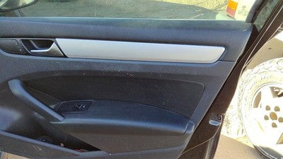 2012-2019 Vw Passat Passenger Right Front Door Trim Panel With Switches Black Tb