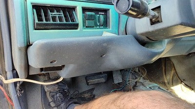 1985-96 Olds Cutlass Ciera Lower Dash Under Column Knee Bolster Trim Panel Blue