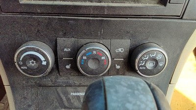 07-08 Grand Vitara Xl-7 Temperature Control Module In Dash Heater Ac Head Unit