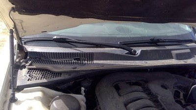 2010 Chrysler 300 Windshield Wiper Cowl Vent Trim Panel Oem Grille