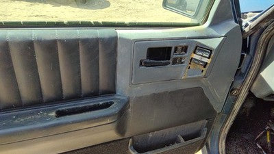 1994 Chevy S10 Blazer Driver Left Front Door Trim Panel With Master Switch Black