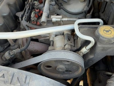 2000 Jeep Grand Cherokee Power Steering Pump With Mount Bracket Oem 4.0L