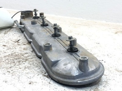 1999-2008 Chevy Silverado 1500 Right Valve Cover With Bolts Oem 12570428