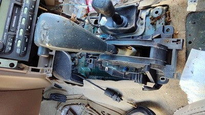 2000 Honda Passport Floor Shifter Lever Assembly Shift Automatic Transmission