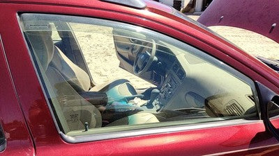 2001-07 Volvo V70 Xc Passenger Right Front Side Window Door Glass Oem 307534701
