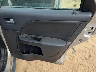 05-07 Fivehundred Passenger Rear Door Trim Panel With Switches Back Black Hw