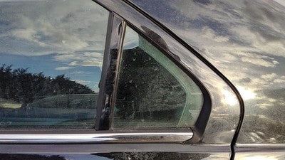 2006-2012 Ford Fusion Driver Left Rear Vent Window Back Door Glass With Frame