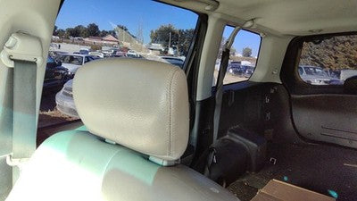 2004-2011 Mitsubishi Endeavor Pair Of Headrests Oem Left Right Set Front Seat