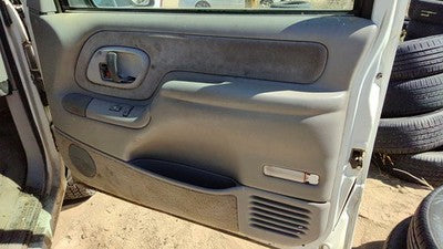 95 Chevy Silverado 1500 Passenger Right Front Door Trim Panel With Switches Gray