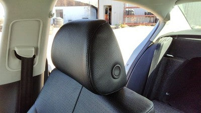 2007-2010 Vw Passat Pair Of Front Headrests Oem Left Right Set Seat