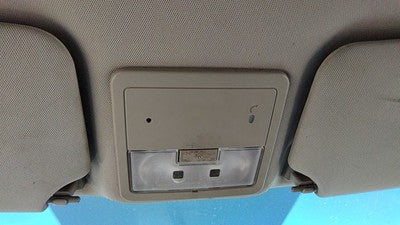 2007 Nissan Sentra Center Overhead Console Oem Dome Light Map Lamp Cubby Black W