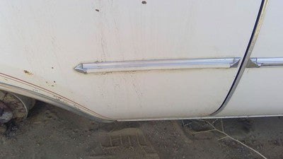 1978 Buick Regal Passenger Right Rear Moulding On Quarter Panel Oem White