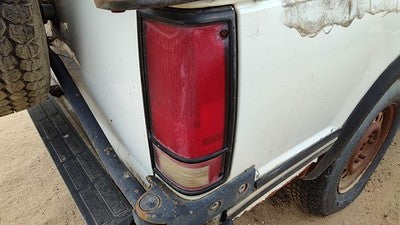 1983-1994 Chevy S10 Blazer Passenger Right Tail Light Brake Lamp Oem Rear