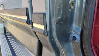 1989 Ford F150 Passenger Right Rear Moulding On Cab Oem Rh