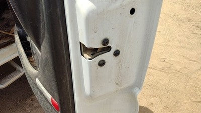 99-02 Chevy Silverado 2500 Hd Passenger Right Front Door Latch With Rods/Cables