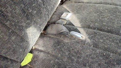 1989 Chevy S10 Pickup Passenger Right Front Seat Belt Buckle Receiver Dark Gray