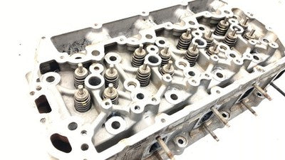 2015-2019 Ford F250 Passenger Right Cylinder Head Assembly 6.7L Powerstroke Oem