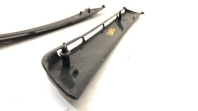 2004 Jeep Grand Cherokee Pair Quarter Panel Molding Glass Left Right Trim Oem