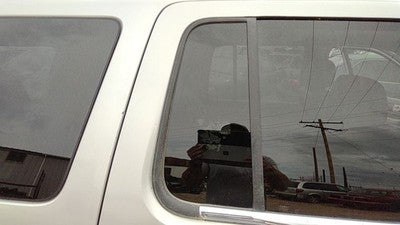 03-05 Aviator Passenger Right Rear Vent Window Back Door Glass With Frame