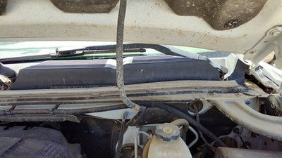 2007-2014 Chevy Silverado 2500 Driver Left Windshield Wiper Arm Oem Blade Lever