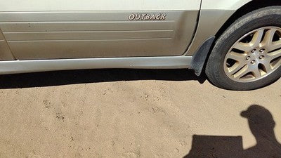 2000-2004 Legacy Outback Passenger Right Lower Rocker Moulding Oem 91112Ae24awd