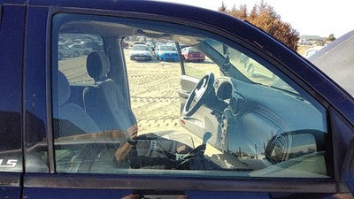 2002-2009 Chevy Trail Blazer Passenger Right Front Side Window Door Glass Oem