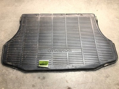2006 Kia Sorento Rear Trunk Cargo Mat Back Hatch Floor Cover Rubber Oem