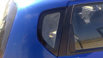 2004-2011 Chevy Aveo Passenger Right Rear Quarter Glass Back Side Window Oem