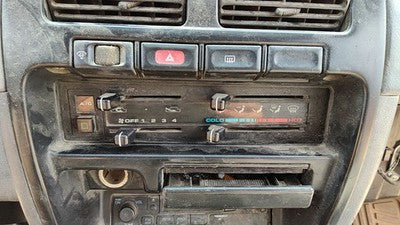 95 Nissan Pathfinder Temperature Control Module In Dash Heater Ac Head Unit Oem