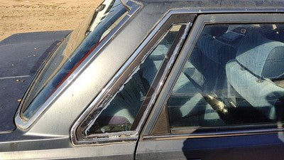 1985-1986 Toyota Camry Passenger Right Rear Quarter Glass Back Side Window Oem