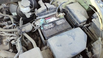 2012 13 Kia Soul Complete Battery Box Mount Tray With Hold Down Oem 2.0L