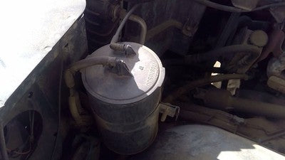 1988 Gmc Sierra 2500 Fuel Vapor Canister Oem Charcoal Housing 17087115