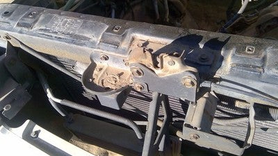 1991-1996 Chevy Caprice Hood Latch Assembly With Bracket Oem