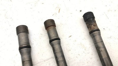 2003 Freightliner Cummins Injector Hold Down And Connector Tubes Oem 5.9L