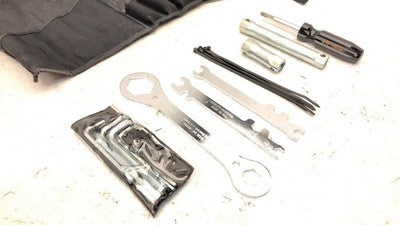 2000 Harley Davidson Road Side Tool Kit Set Oem
