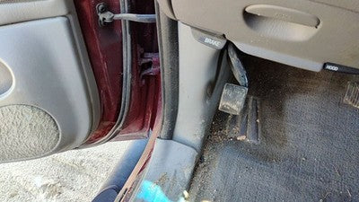 1997 Ford Expedition Driver Left Lower Kick Trim Panel Oem Gray F2