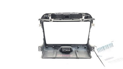 14-16 Kia Sportage Trim Bezel Around Radio Surround Dash Panel Oem S133 Ly17-006