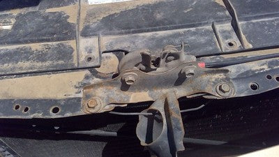 1980-1985 Olds 88 Hood Latch Assembly With Bracket Oem 10089625