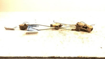 1989 F350 Driver Left Front Door Latch Mechanism W/ Inside Handle Lock Assembly