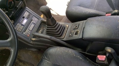 1991 Mitsubishi Galant Vr-4 Center Floor Console Assemby Oem Arm Rest Black