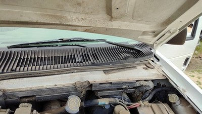1996 Ford Van E250 Windshield Wiper Cowl Vent Trim Panel Oem Cover