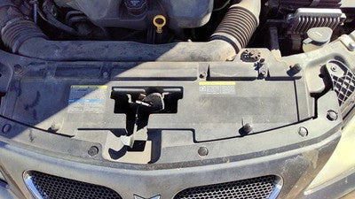 2005-2010 Pontiac G6 Top Plastic Cover Above Radiator Support Sight Shield Oem