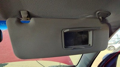 2003-2006 Mitsubishi Outlander Passenger Right Sun Visor Oem Mr975249ha